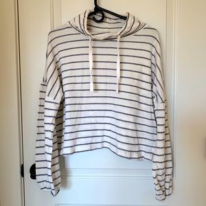 O’Neill women’s sweater